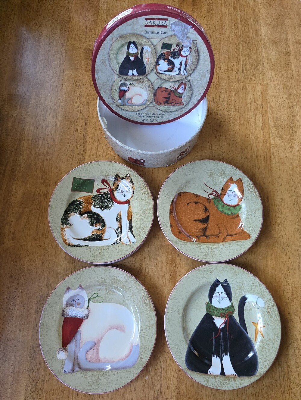 Sakura Vtg Y2K Christmas Cats Plate Set Of 4 Stoneware Salad/Dessert Plates